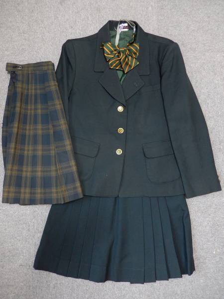 ブレザー 越谷 総合 技術 高校 越谷総合技術高校 制服の紹介 入荷 