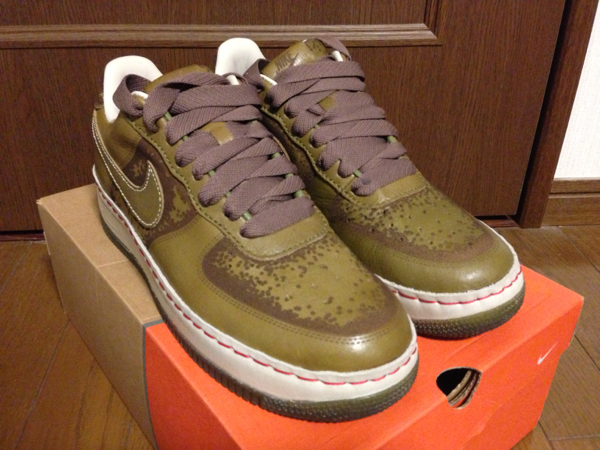 ☆￥100☆希少NIKE AIR FORCE 1ワンピースW杯9.5☆エアフォース(27.5cm 