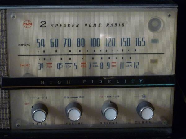 ☆ DM 650 E / NATIONAL 昭和真空管ラジオ ジャンク品(アンティーク