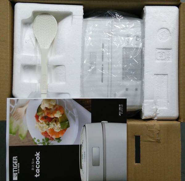 タイガー TIGER マイコン炊飯器 3合 JBU-A550-W ホワイト