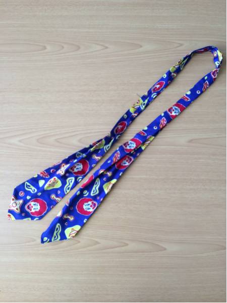 マクドナルド制服リボン？ドナルド