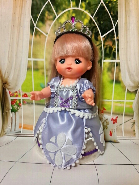 メルちゃん 小さなプリンセス ソフィア色ドレス 抱き人形 ベビー人形 売買されたオークション情報 Yahooの商品情報をアーカイブ公開 オークファン Aucfan Com