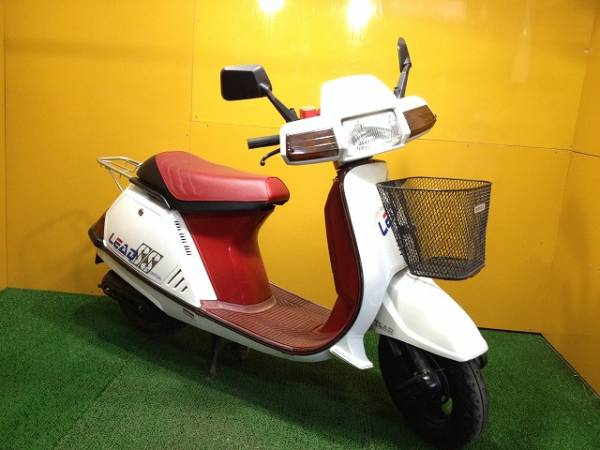 ホンダ バイク リード Ss50 赤シート タコメーター付50cc 実働 50cc以下 売買されたオークション情報 Yahooの商品情報をアーカイブ公開 オークファン Aucfan Com