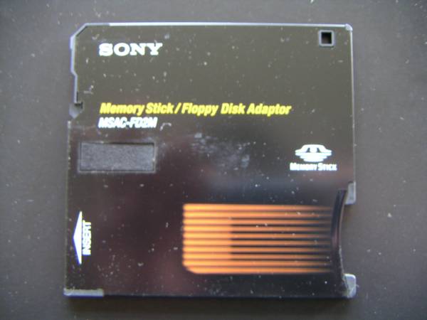 【激レア】SONY メモリースティック/フロッピーディスクアダプタ SONY メモリースティック フロッピーディスク アダプター(入力装置