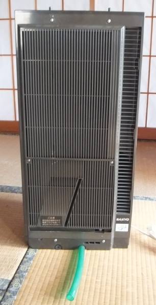 SANYO 窓用エアコン「SA-182WL」 固定用枠付き(窓用)｜売買された