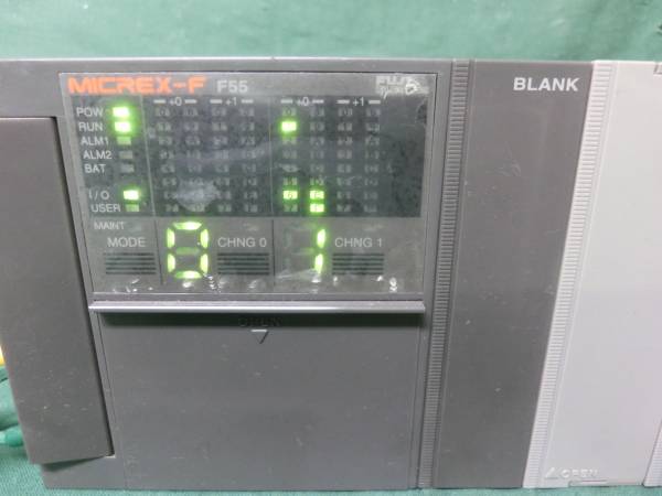 価格交渉歓迎！ 製造中止品 富士電機 MICREX-F55 2台セットです！ ○富士電機 MICREX-F F55 CPUユニット他 シーケンサ PLC FUJI○(電材