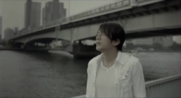 フランシストモークス/HANABI PV 白シャツMr.Children桜井着(Mr