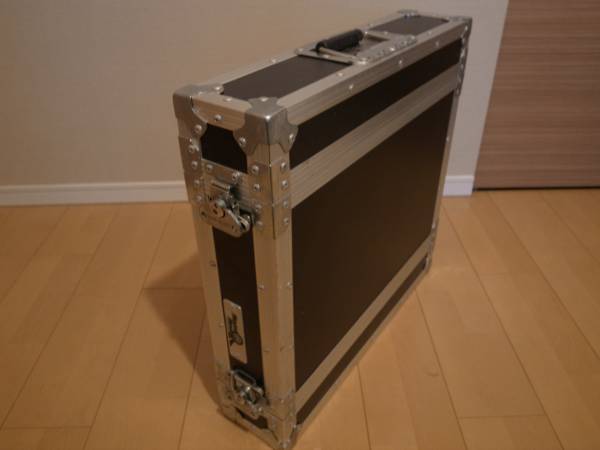 Road Ready 2Uラックケース_2