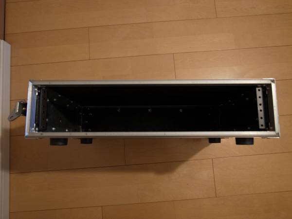 Road Ready 2Uラックケース_3