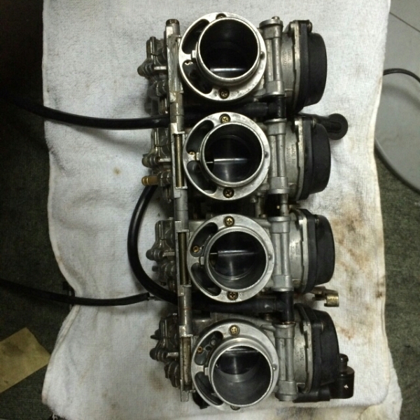 YZF-R1 98 99 キャブレター 実動車取り外し