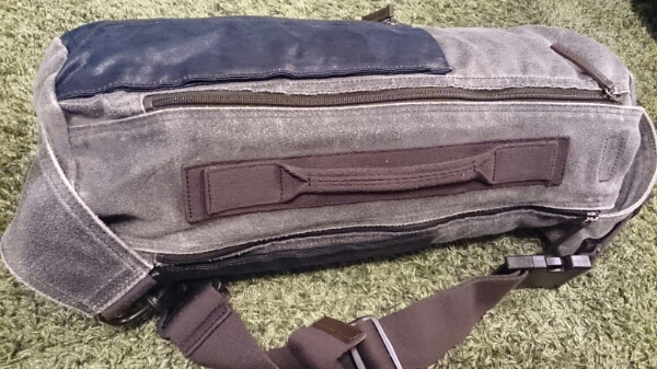 art-bergのボディバッグ