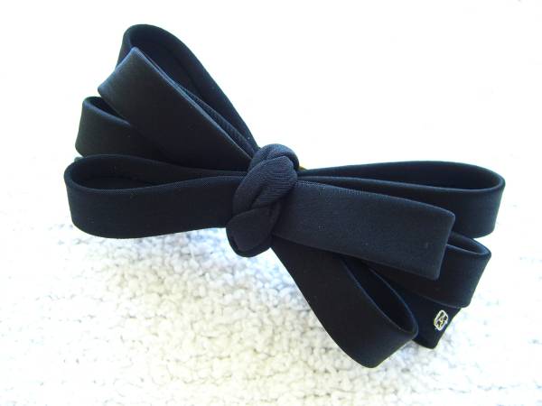 アレクサンドルドゥパリ★３万円シルク♪リボンバレッタ未使用★