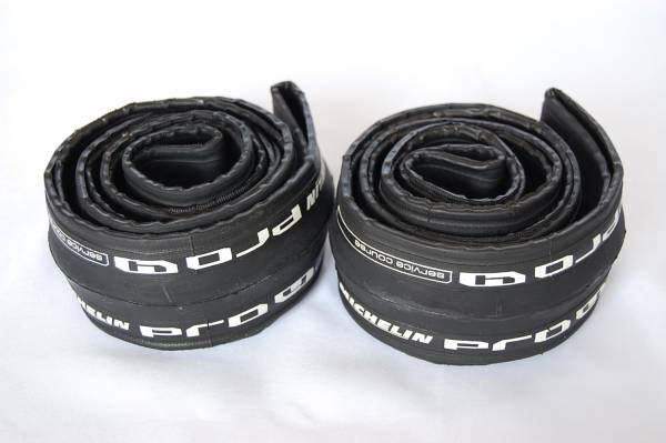 【即決】ミシュランプロ4SC黒2本 箱無新品700Ｘ23ｃMichelinPRO4