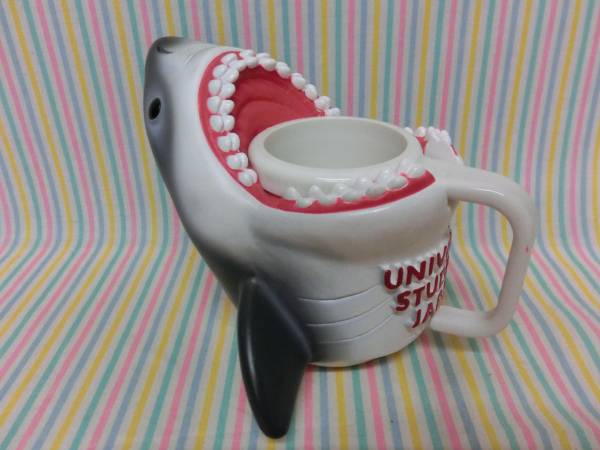 映画ジョーズ JAWS◇USJ サメ型コップ マグカップ12㎝ シャーク(SF