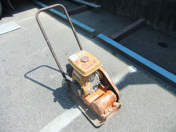 ☆RYOBI リョービ 振動プレート ランマー GSP-600A 中古☆(トラック  
