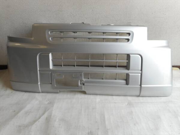 ⑤ エブリィ　フロントバンパー　DA64V 7171-68H0