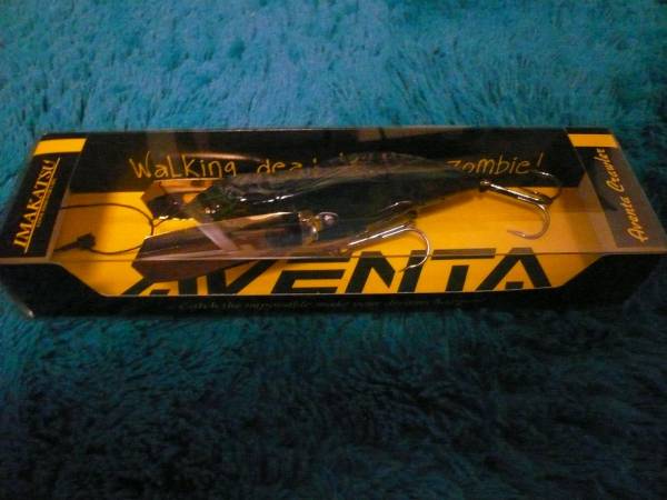 イマカツ・アベンタクローラー　3D ゴールデンベアシケーダー