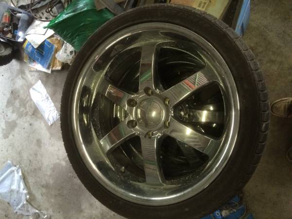 ダットサン D22 D21ハイエース等 6穴 メッキホイール(ラジアルタイヤ 