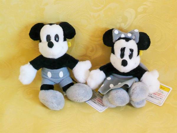 TDL ミッキー＆ミニー ぬいぐるみバッジ モノクロ(ミッキーマウス