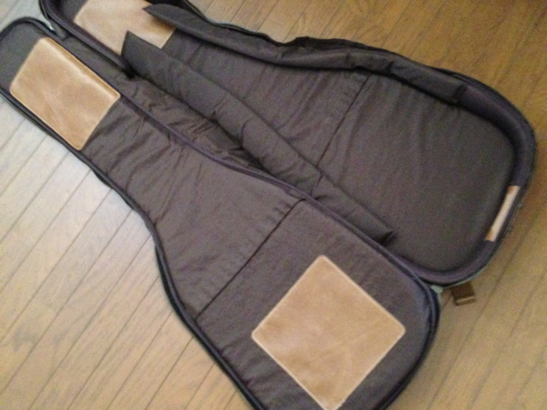 ISHIBASHI楽器とEDWINのコラボギターケース