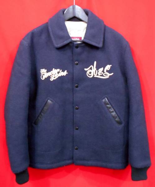 9883★テンダーロイン×ハイドアンドシーク刺繍文字スタジャン紺