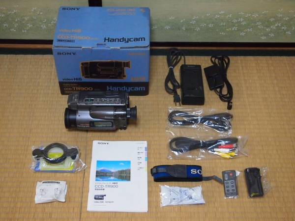 Sony Hi8ビデオカメラCCD-TR900 通電確認済み SONY Video Hi8 ビデオカメラ CCD-TR900 SONY Hi8 ビデオカメラ CCD