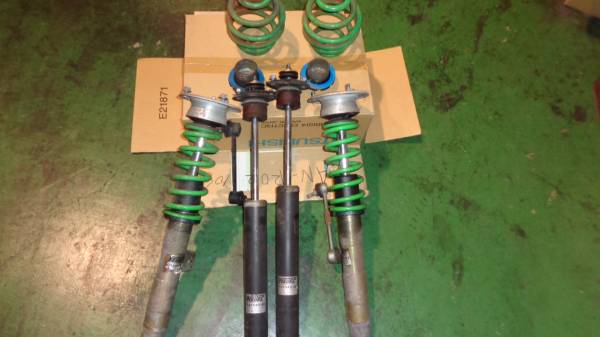 E46 318i　ツーリング　車高調キット