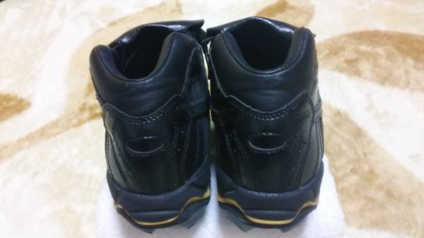 【未使用】ミズノ ポイントスパイク ミドルカット 26.0cm_3