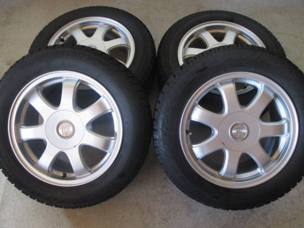 ★送料無料★REVO2 2012年　205/60R 16スタッドレスホイール付★