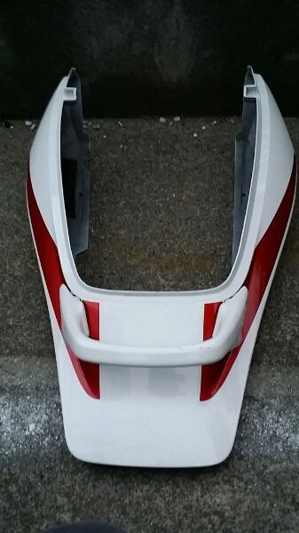 CB1300SF SC54 純正テールカウル 