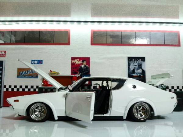 1/18ミニカー　京商 ケンメリGTR ロングノーズ　ワタナベ深リムカスタム 1/18 京商 ケンメリ GT-R ☆新品改カスタム☆ロングノーズ仕様(乗用車