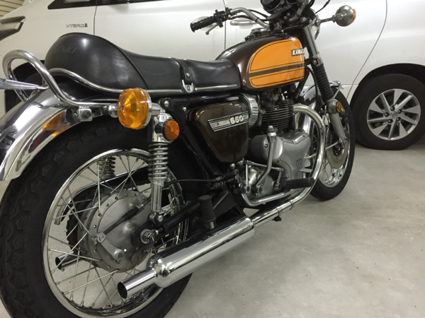 Japanese Classic W3 Style: Kawasaki W650 Custom - Webike Magazine