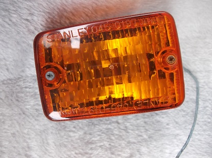 カブ　スーパーDXカスタム　左右フロントウインカー　取付ネジ付_2