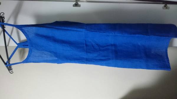 リネン素材★エプロンにもなるロングワンピース 青 美品