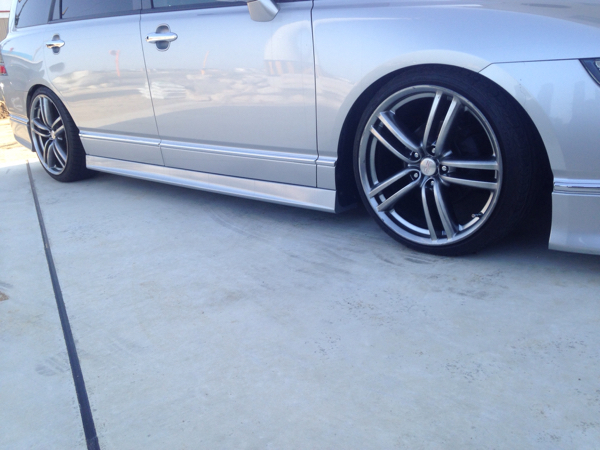 Y50フーガ純正ホイール19インチrb1オデッセイ流用 ラジアルタイヤ 売買されたオークション情報 Yahooの商品情報をアーカイブ公開 オークファン Aucfan Com