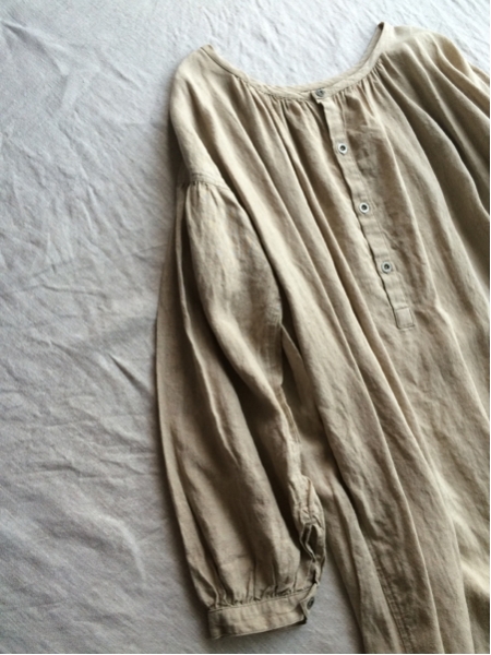 Nestrobeネストローブ 宮崎あおいさんと色違い リネンワンピース ワンピース 売買されたオークション情報 Yahooの商品情報をアーカイブ公開 オークファン Aucfan Com Nestrobeネストローブ 宮崎あおいさんと色違い リネンワンピース ワンピース 売買されたオークション情報 Yahooの商品情報をアーカイブ公開 オークファン Aucfan Com