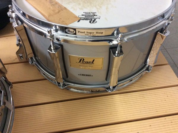 パール製　スネア　現状渡し