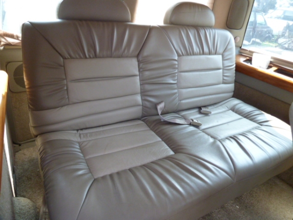 シボレー　アストロ　電動シート　レザー　ベージュ　流用にも