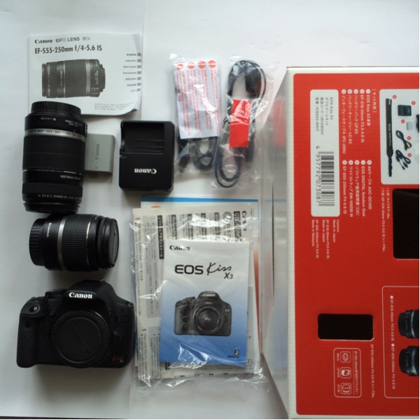 キャノン EOS Kiss X3 ダブルズームキット等 デジタル一眼レフ Canon