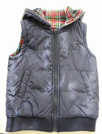 【美品】トミー・ヒルフィガー　中綿入り　リバーシブル　ベスト