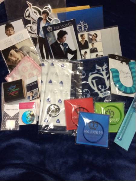 イ.ジュンギ/公式グッズ詰め合わせ/未開封/オマケ付き