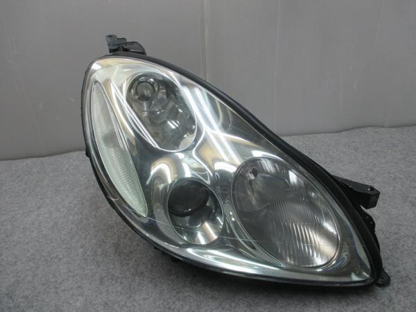 ＵＺＺ４０ソアラ　ＨＩＤ　右ヘッドライト　2612