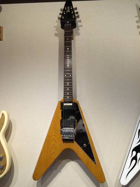 IBANEZ ROCKET ROLL アイバニーズ フライングV EMG(アイバニーズ