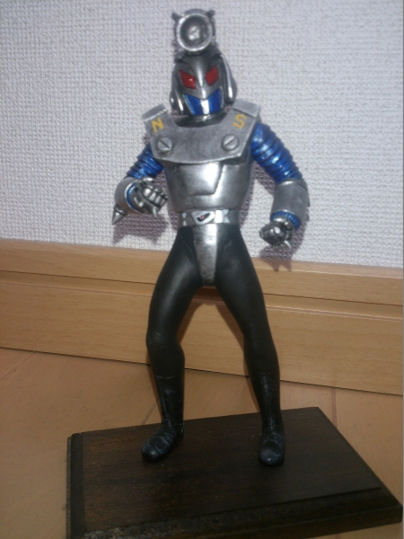 イナズマン ジシャクデスパー ガレージキット 完成品(特撮)｜売買され