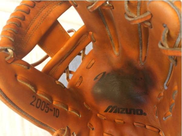 ヤクルトスワローズ 宮本慎也 実使用グラブ ミズノプロ 支給品の入札