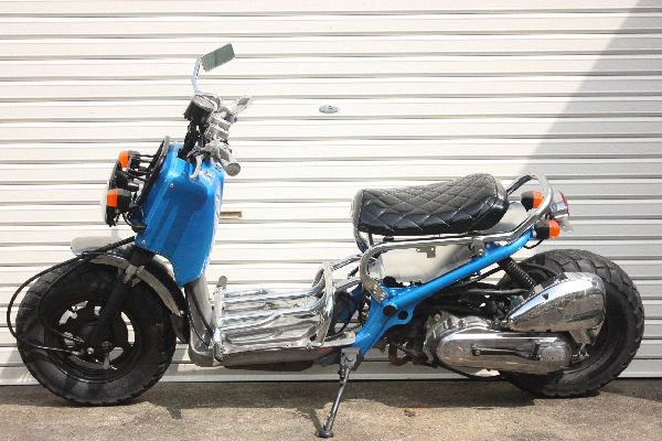 ズーマー ロンホイ フルカスタム キャンディーブルー 千葉県から(50cc ズーマー ロンホイ フルカスタム キャンディーブルー 千葉県から(50cc