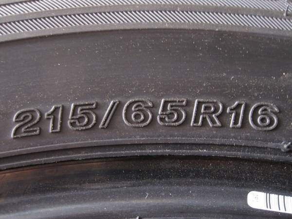 ☆送料税込67000円☆ VRX　215/65R16　’14年製　4本　2