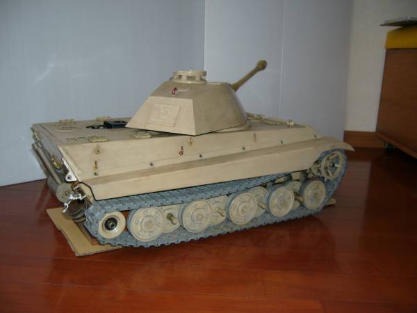 ラジコン戦車三共製作所キングタイガー 中古品 (戦車、軍用車両)｜売買