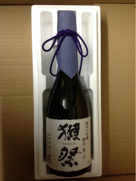 [旭酒造] 獺祭 純米大吟醸 磨き二割三分 720ml 先月9月詰 冷蔵中