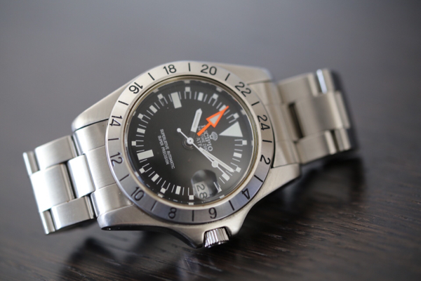 INCIPIO 24Time Zone DATE エクスプローラーⅡ